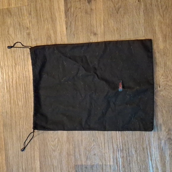 Tumi Black Beaded Drawstring Dust Bag. - Picture 2 of 5